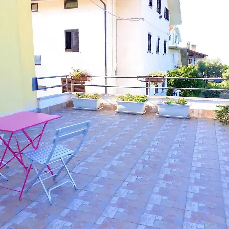 With Sea And Mountain Views In 80 M² 아파트 Canosa Sannita
