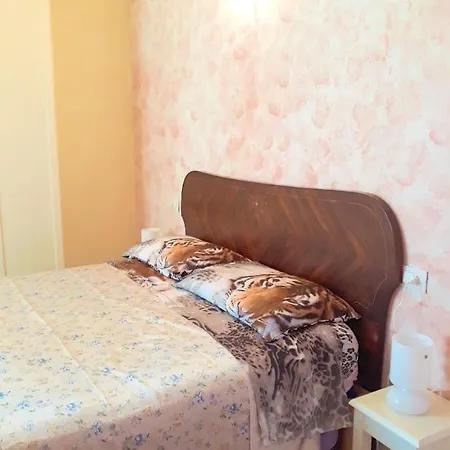 아파트 With Sea And Mountain Views In 80 M²
